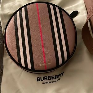 Burberry crossbody